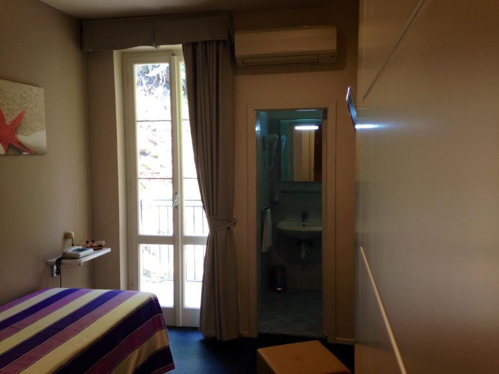 פורטו אזורו Hotel L'Approdo מראה חיצוני תמונה
